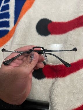 PERSOL RIMLESS FRAMES 57-19-145 USED IN EXCELLENT CONDITION.